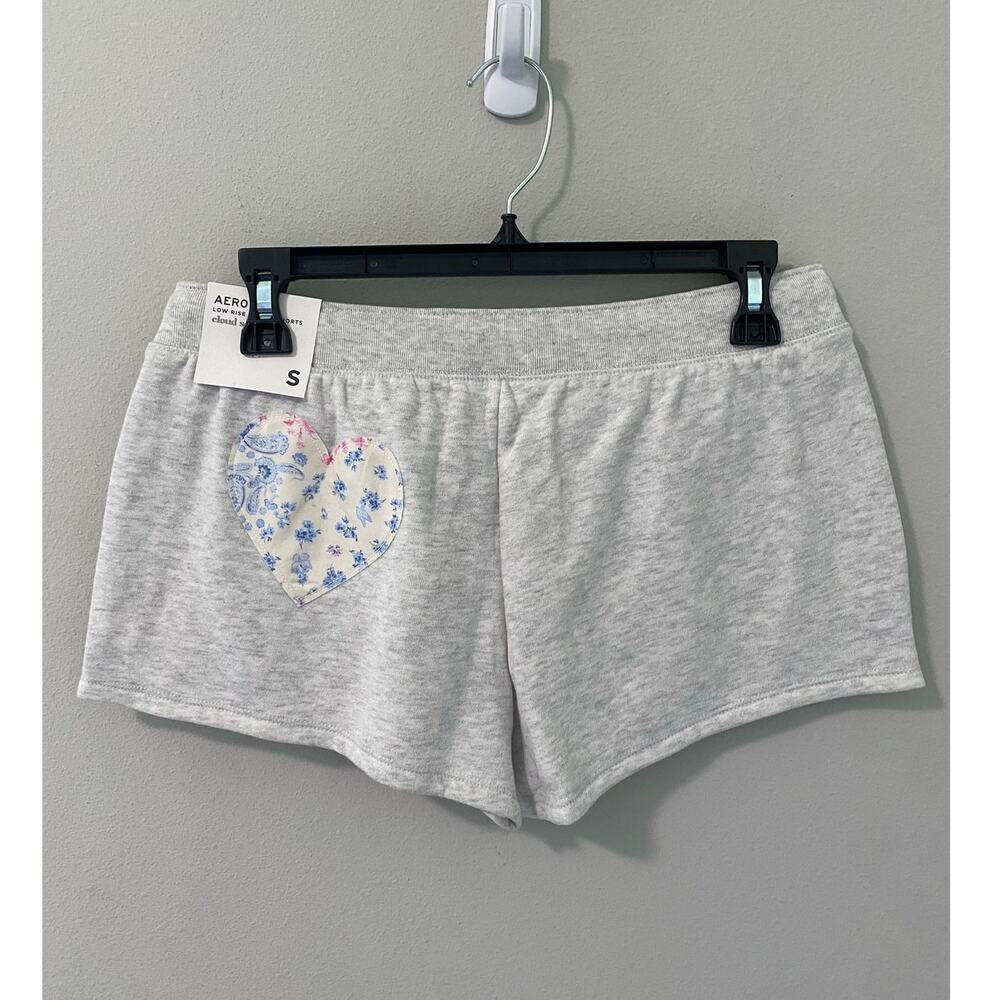 NWT Aeropostale Cloud Soft Low Rise Fleece Shorts Size Small